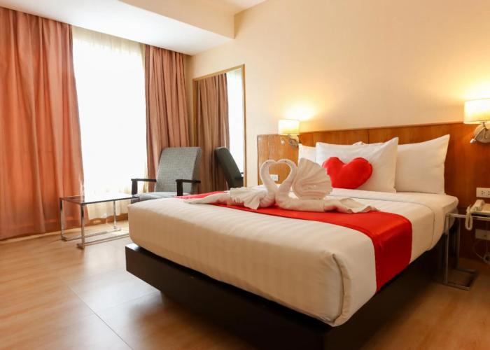 Paseo Premiere Hotel