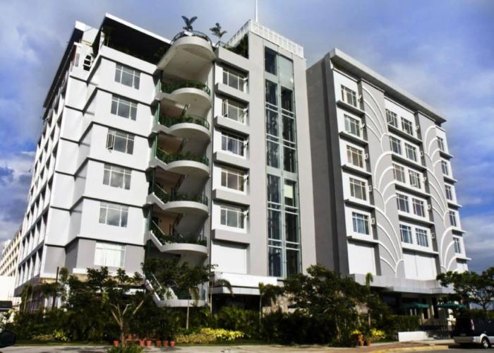 Paseo Premiere Hotel