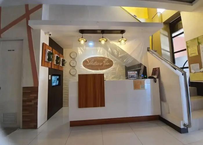 Anton's Inn Hotel