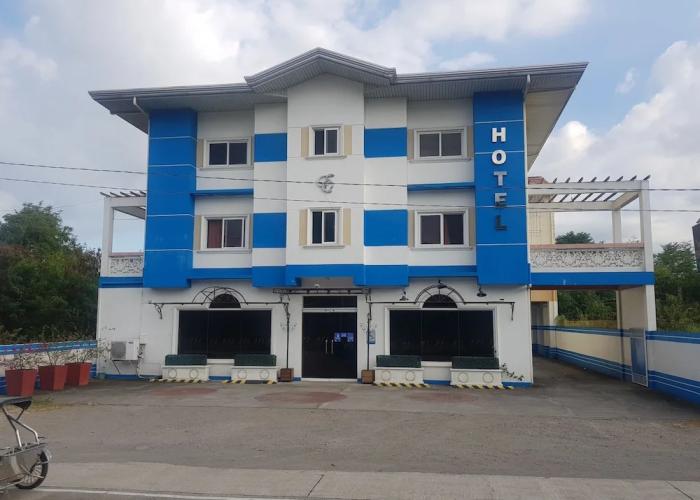 Enriquez Hotel