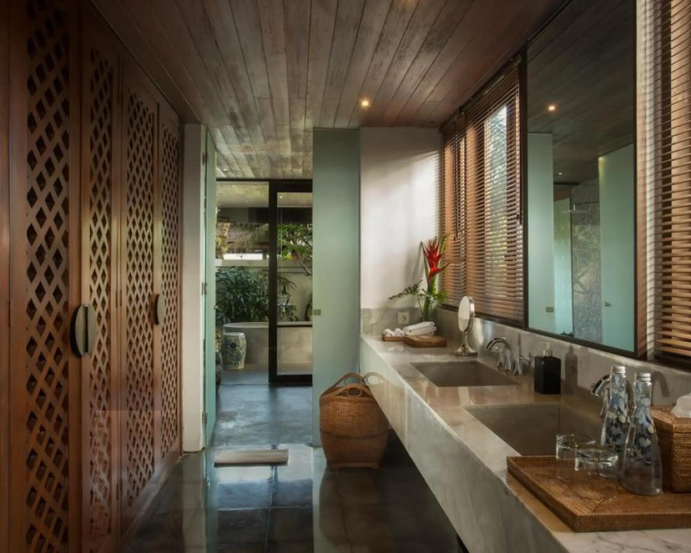 фото Jeeva Saba Bali