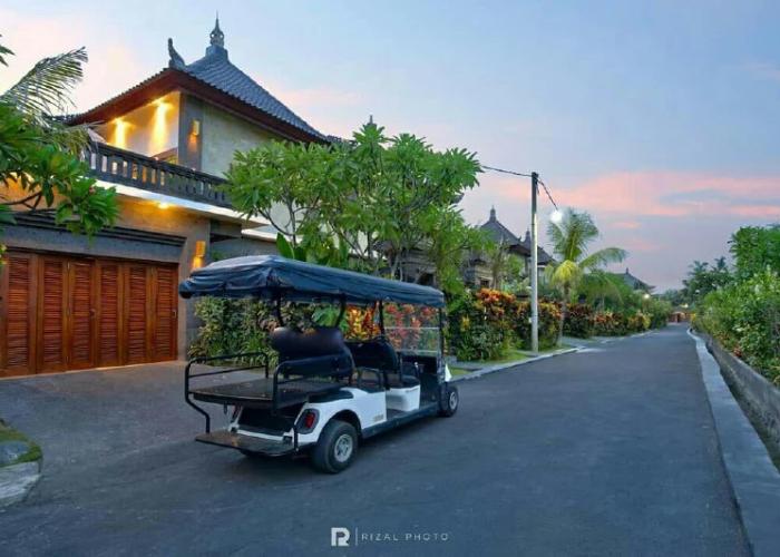 Desa Pramana Swan Villa