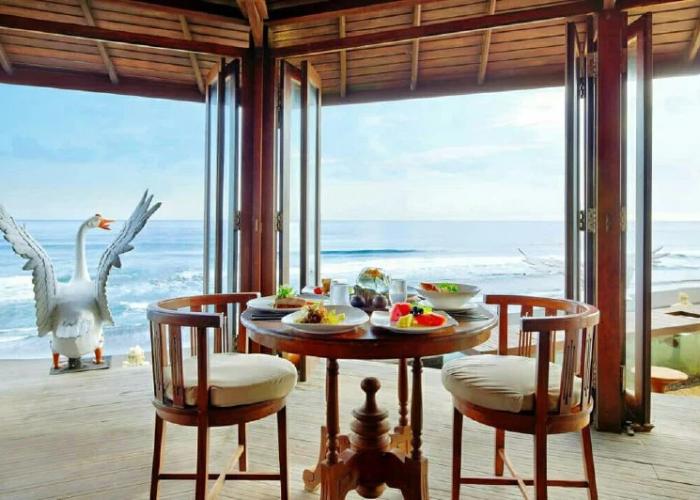 Desa Pramana Swan Villa