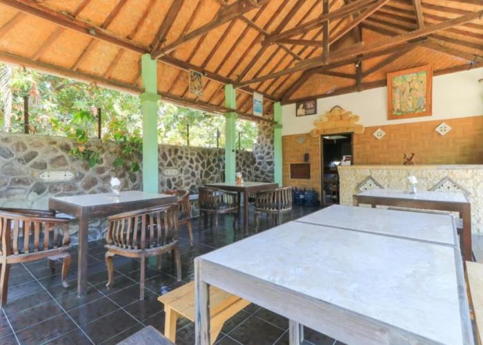 Hotel Tara Bar & Resto Air Sanih