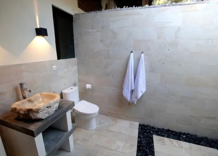 3 BR luxury beachfront with private pool