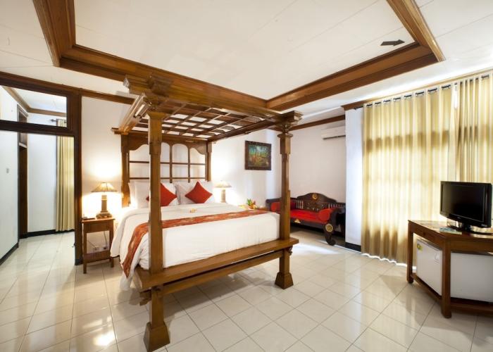 Bali Taman Lovina Resort & Spa Suites