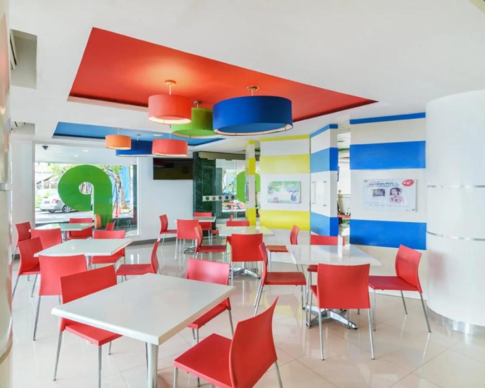 фото Singaraja Hotel