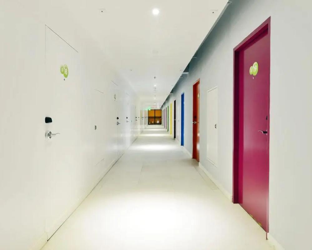 фото Singaraja Hotel