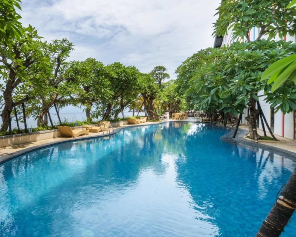 фото Singaraja Hotel