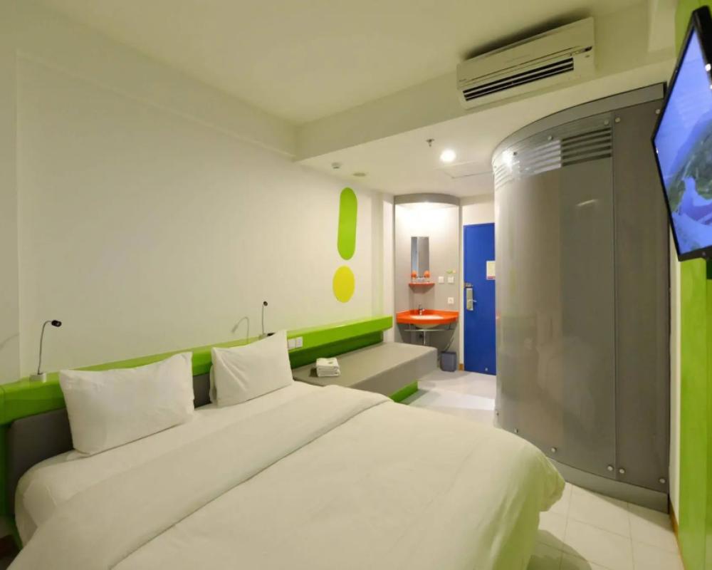 фото Singaraja Hotel