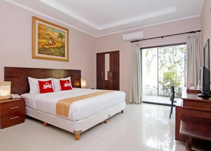 Padmasari Resort Hotel