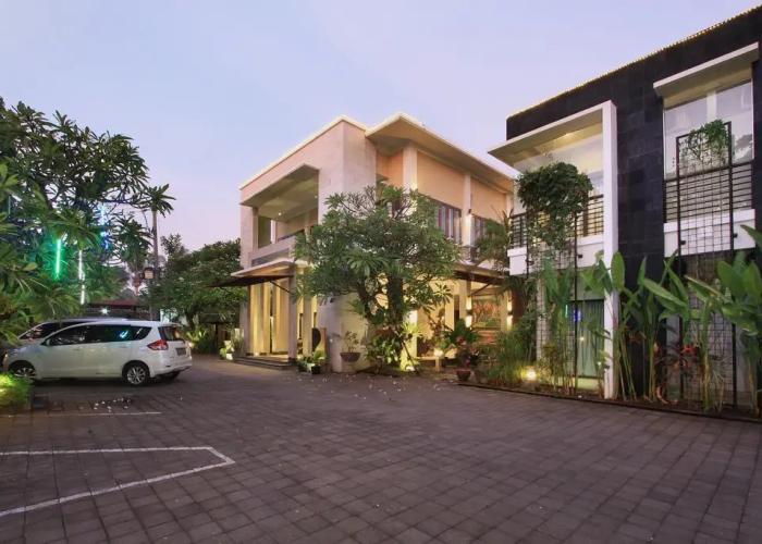 Padmasari Resort Hotel