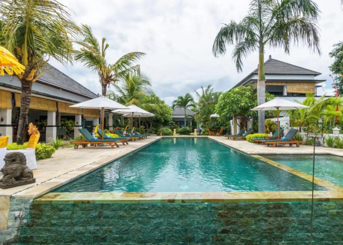 Kelapa Lovina Beach Villas