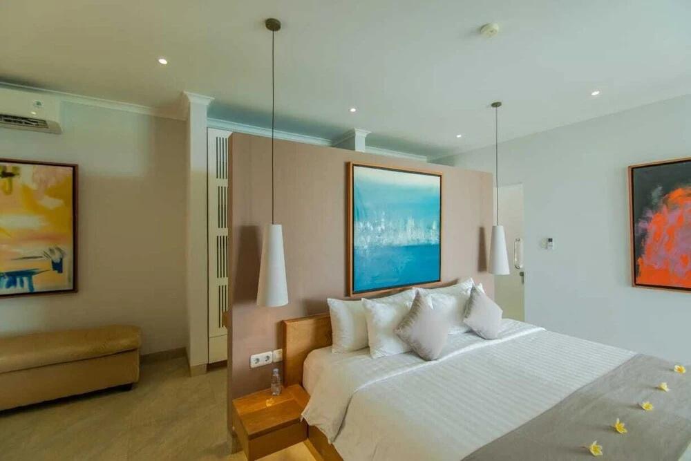 фото Deep Blue Villa