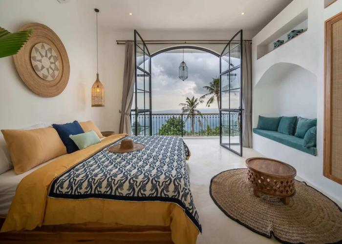 NEW ! Stunning 4BR Jungle View Villa in Lovina