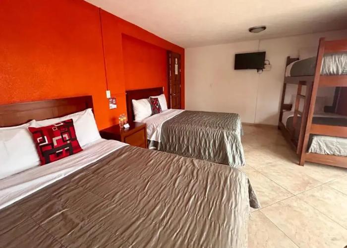 Hotel MH