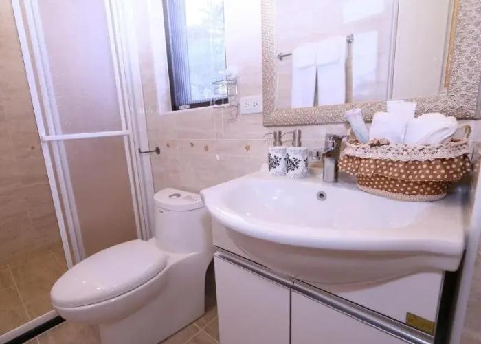 Longstay Love B&B