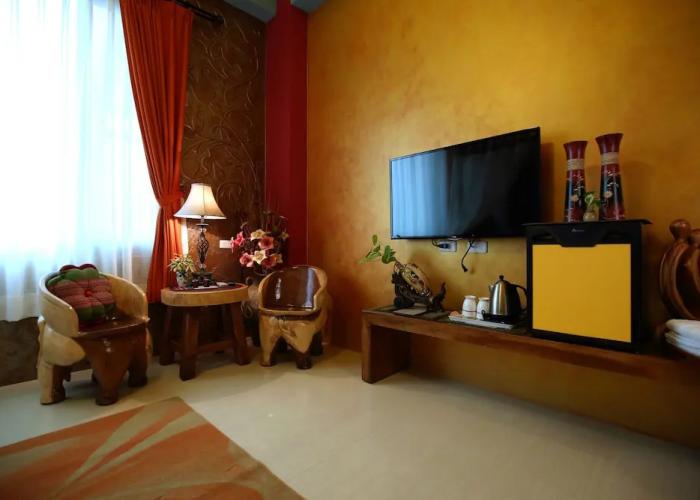 The Wonderland B&B