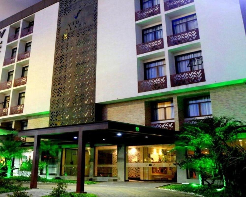 Vida Plaza Hotel