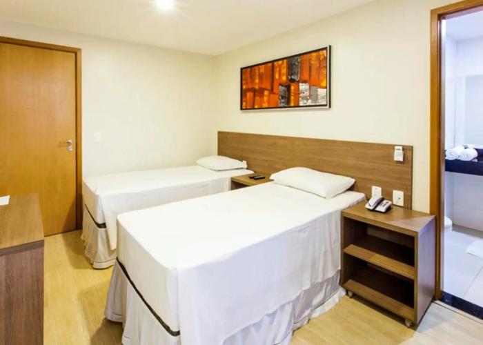 Vida Plaza Hotel