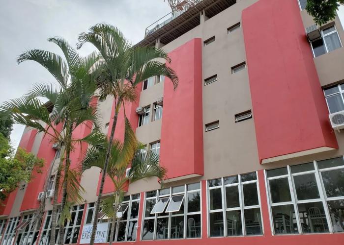 Executive Plaza Hotel