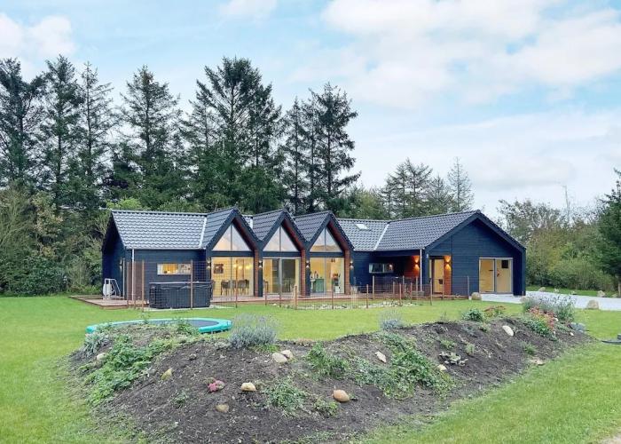 12 Person Holiday Home in Ansager-by Traum