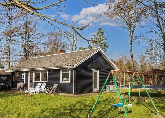 5 Person Holiday Home in Ansager