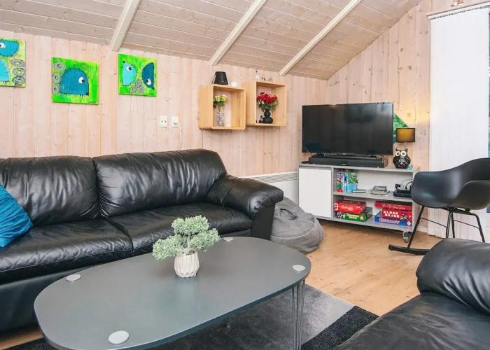 6 Person Holiday Home in Ansager