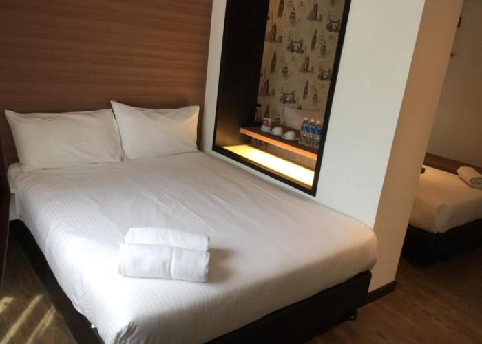 D Elegance Hotel
