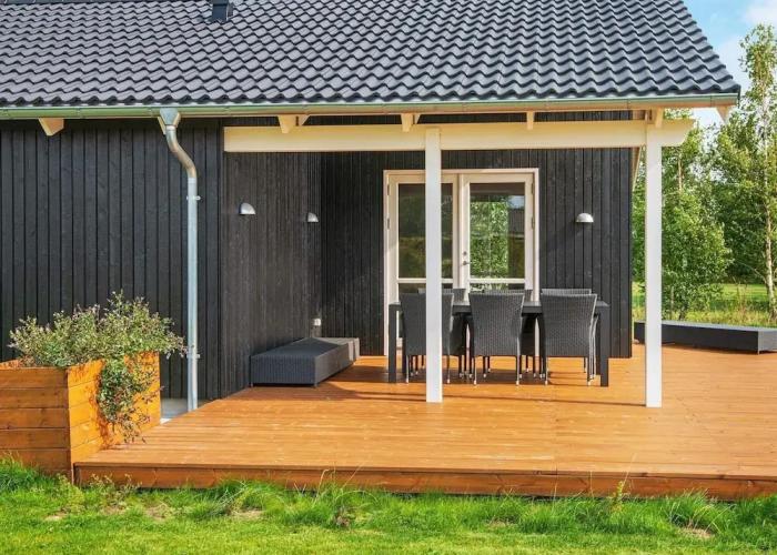 Modern Retreat by Skovmose-by Traum