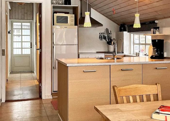 Seaside Sanctuary With Whirlpool-by Traum