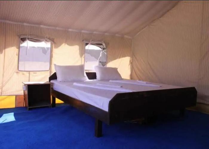 TIH Desert Oasis Camp - Hunder
