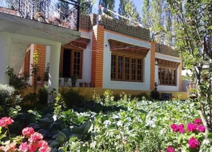 Galaxy Guest House