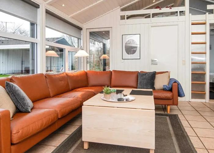 10 Person Holiday Home in Allingabro-by Traum