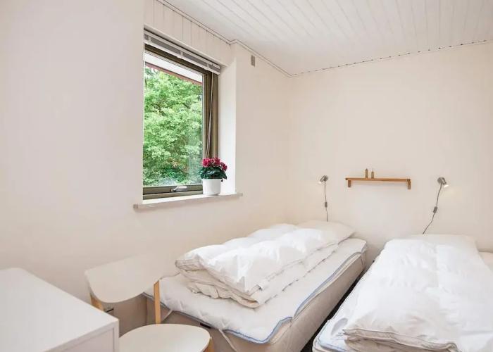 6 Person Holiday Home in Glesborg