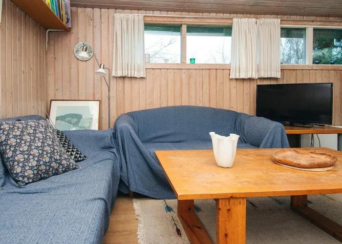 6 Person Holiday Home in Glesborg-by Traum