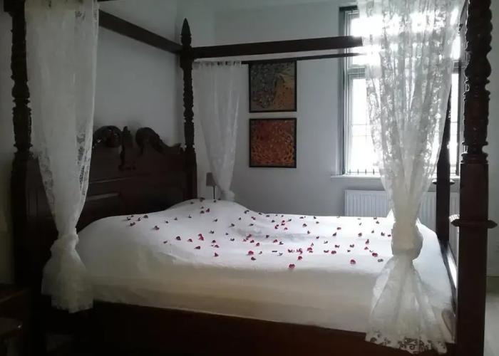 Hals Hotel