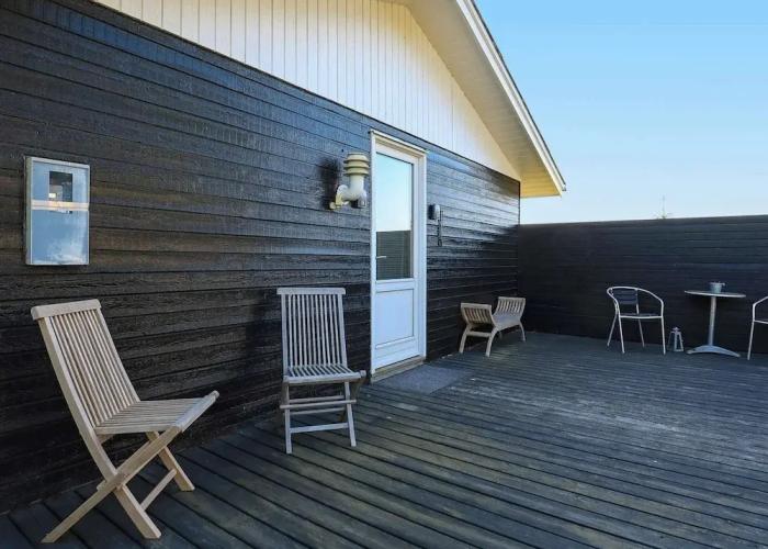 Peaceful Holiday Home in Storvorde near Sea