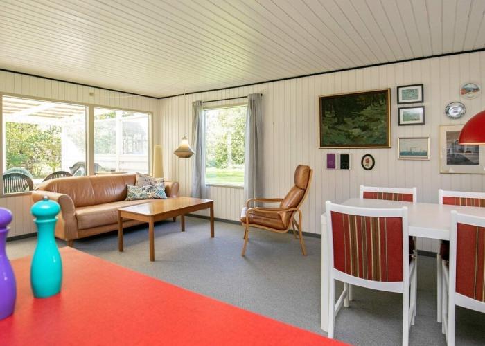 6 Person Holiday Home in Hals
