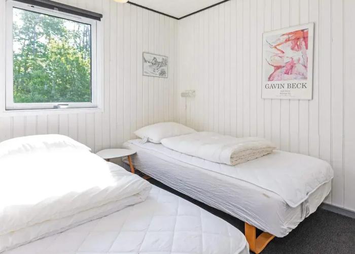 6 Person Holiday Home in Hals