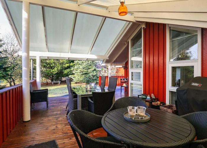 6 Person Holiday Home in Hals
