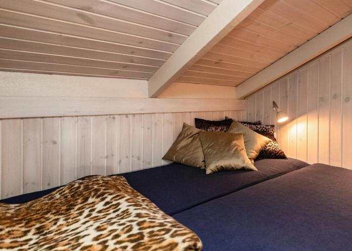 6 Person Holiday Home in Hals