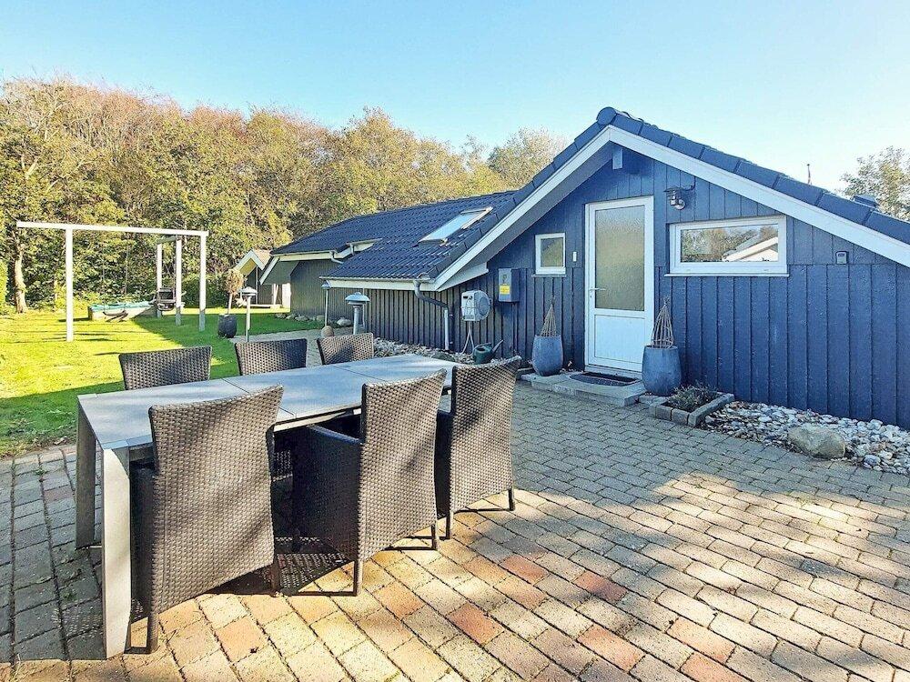 8 Person Holiday Home in Hemmet