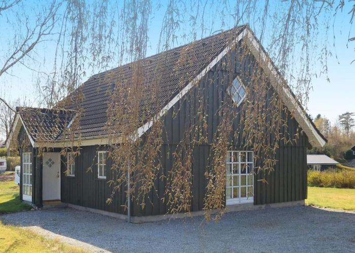 8 Person Holiday Home in Logstrup-by Traum