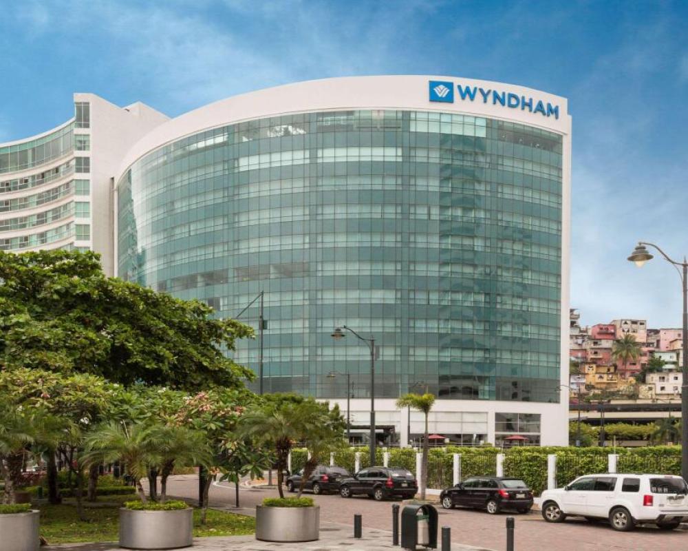 Wyndham Guayaquil Puerto Santa Ana