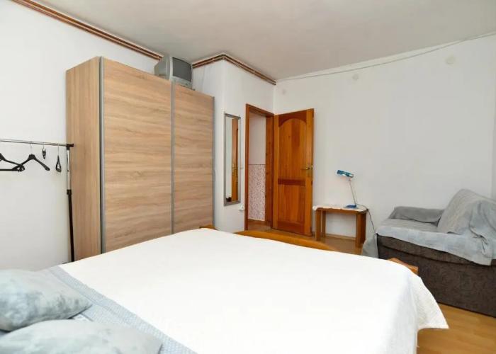 Apartment 1945