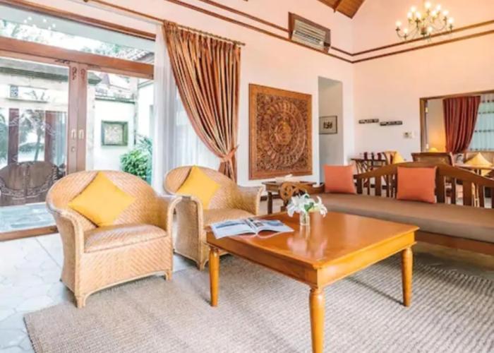 Indra Maya Pool Villas