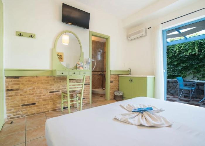 Saronis Hotel Agistri - Adults Only