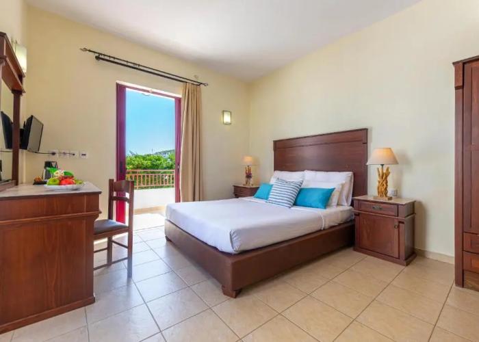 Laza Beach Inn