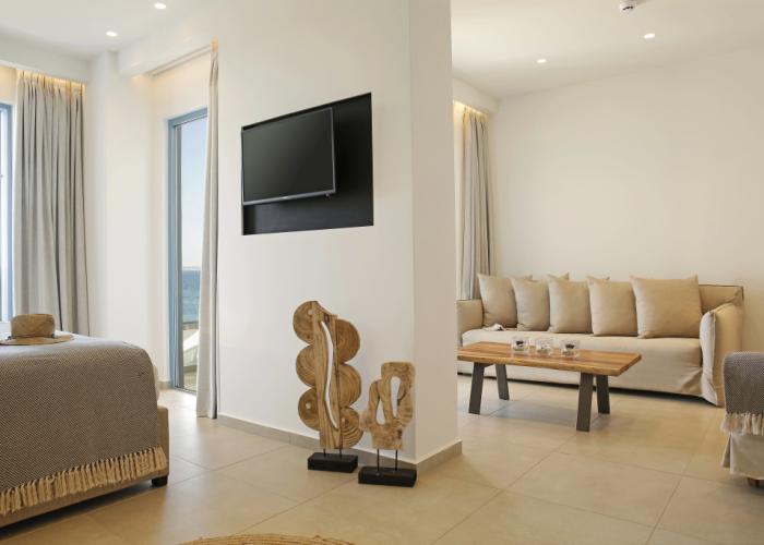 Oasis Beach Hotel